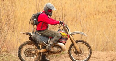 How do you put beads on a dirt bike tire
