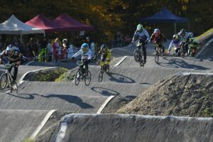 how to make dirt jumps for bmx bikes