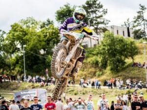 Best dirt bikes for 12-year-old kids